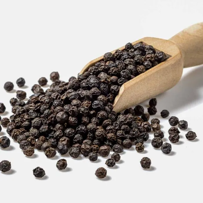 Black Pepper Oil from Essential Oil Asia