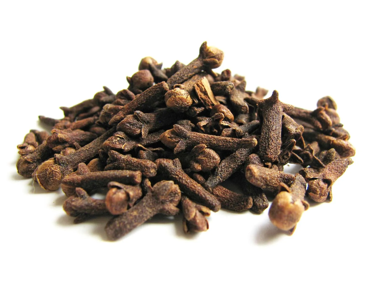 Clove Oil from Essential Oil Asia